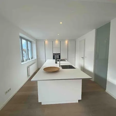 Sehr Schon Mobiliert Apartment Dusseldorf